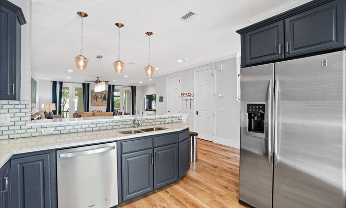 Gulf Place Condo | Relax at 30A Gulf Place: Oceanfront Bliss Awaits You