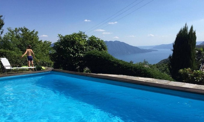 Trarego House | 3½ room rustico with private pool and wonderful lake view