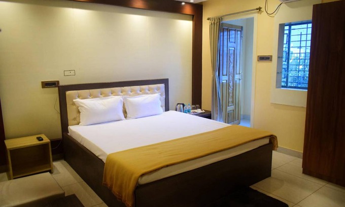 Kalyani Resort | Premier 31 m² Resort for 4 Guests with Top-notch Dining