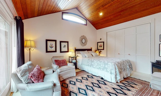 Arcata Apartment | Perfect 33 m² Studio Flat with Kitchen & Child-Friendly Amenities