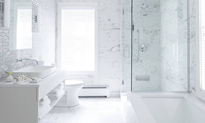 Lenox Bed & Breakfast | Indulge at 33 Main: 4-Star Hotel with Spa & Dining