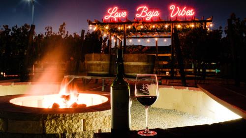 Valle de Guadalupe Hotel | Top-Rated 3333 Luz Del Valle Boutique Hotel - Pet Friendly Stay