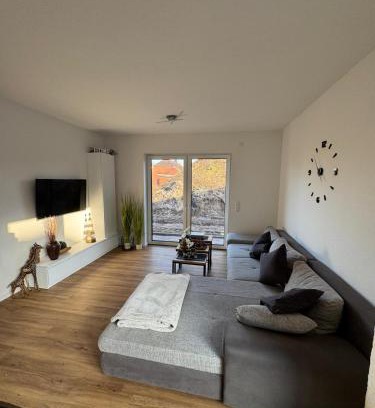 Westoverledingen Apartment | -33a- Exklusive FeWo Papenburg - Westoverledingen - Grenzweg -