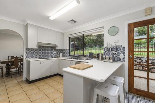 Port Macquarie House | Pet-Friendly Retreat at 35 Calwalla Crescent, Port Macquarie