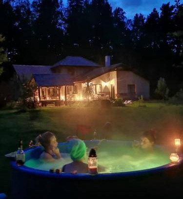 Engure Bed & Breakfast | Cozy Bed and Breakfast with Ocean View for 5 Guests