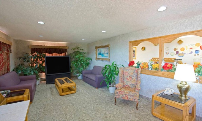 Ullin Hotel | Cozy 35 m² Motel for Up to 5 Guests - Pet Friendly Stay