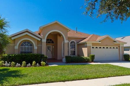 Orange Tree Villa | Inviting 4 Bedroom Villa with Pool and Ocean View