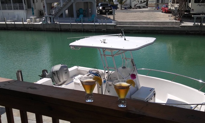 Cudjoe Key Cottage | Idyllic Seawall Retreat: 9.8/10, Pool & Ocean Views