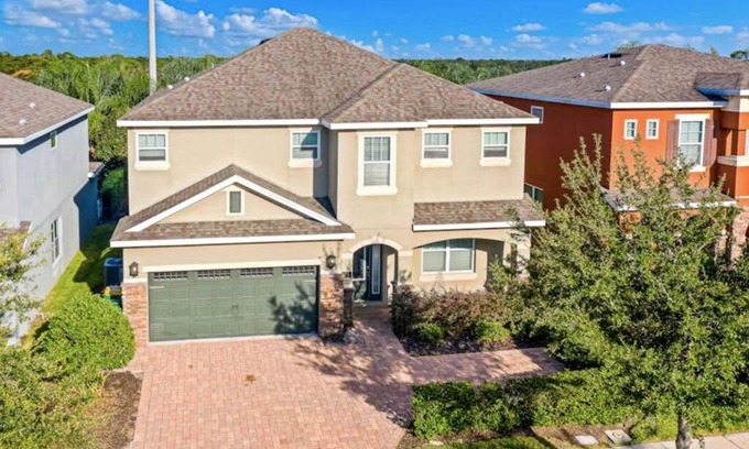 West Kissimmee Villa | Hidden Retreat: 4-Star Oasis with Pool and Game Room