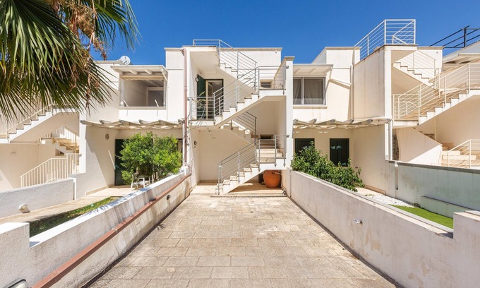 Lido Marini Apartment | Charming Pet-Friendly Retreat at 3591 Terra e Mari