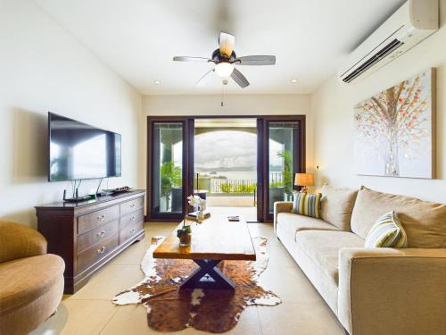 Playa Flamingo Apartment | Ocean View Condo at 360 Splendor - Breakfast Included!