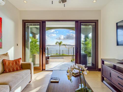 Playa Flamingo Apartment | Ocean View Condo with Pool & Kid-Friendly Perks