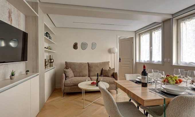 Grenelle Apartment | Chic Suite Fondary 2: Pet-Friendly Apartment in Paris