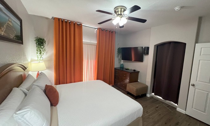 Yuma House | Inviting 365 Sunshine of Yuma with Pool & Spa Amenities