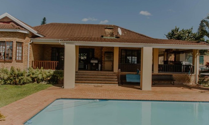 Port Edward House | Inviting 373 on Bristol Home: Pet-Friendly with Pool Access