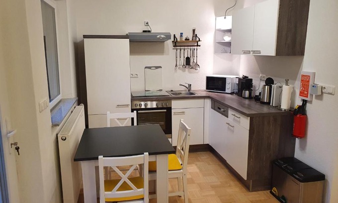 Wilstedt Apartment | Cozy 37m² Suite with Terrace and Modern Bathroom Amenities