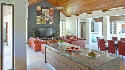 Port Douglas House | 38 Beachfront Mirage