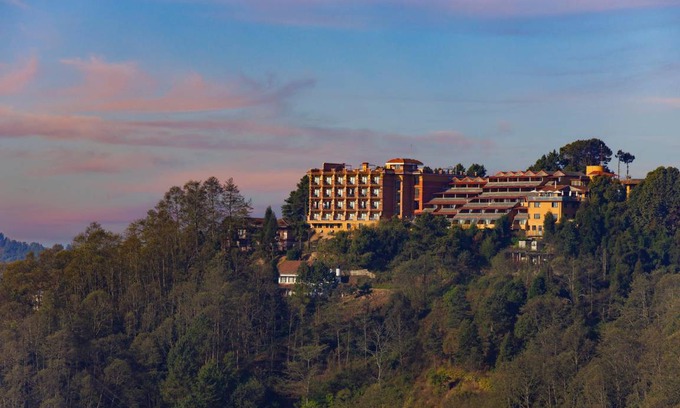 Nagarkot Resort | Relaxing 38 m² Resort with Pool & Spa for Up to 5 Guests