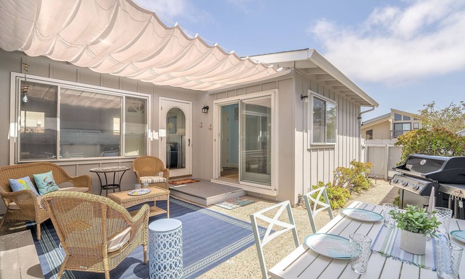 Monterey House | Ocean Spray: Perfect Getaway for Car Week & August