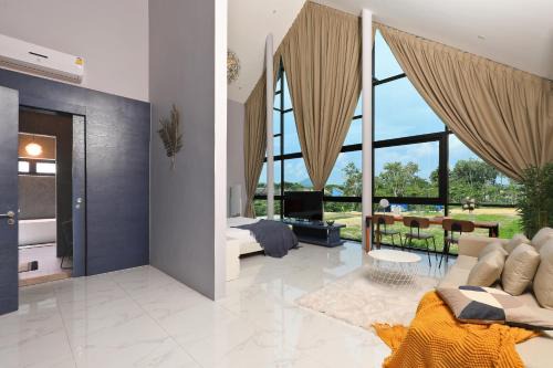 Choeng Thale Villa | Discover Granary Villa: A Family-Friendly Escape with Pool