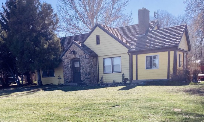 Fort Peck House | Experience Fort Peck: 3BDRM Home Near Summer Theatre