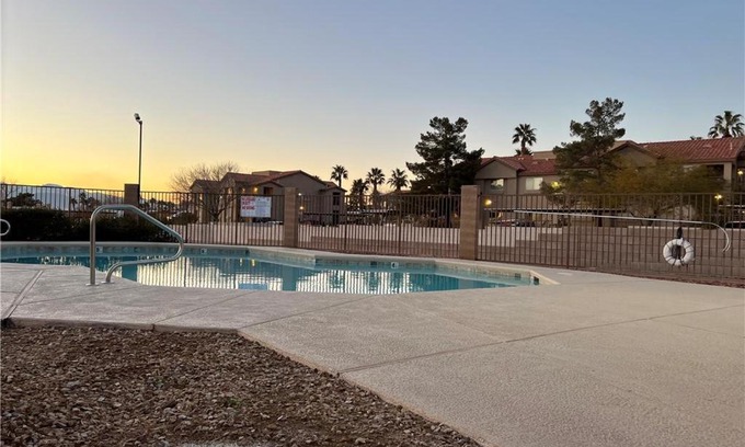Sunrise Manor Apartment | Relaxing 3-Bedroom Retreat with Pool & Garage Access