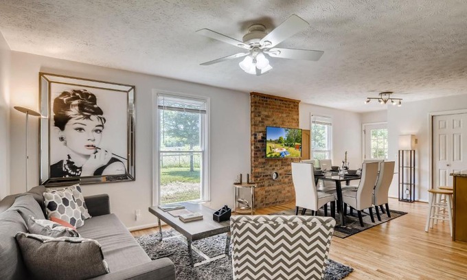 Franklin House | Discover a 4-Star Family Retreat Near Nashville