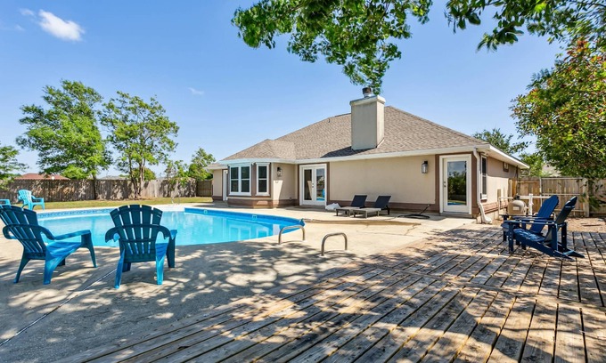 Ono Island House | Relaxing 3BR Home with Private Pool Near NAS Pensacola