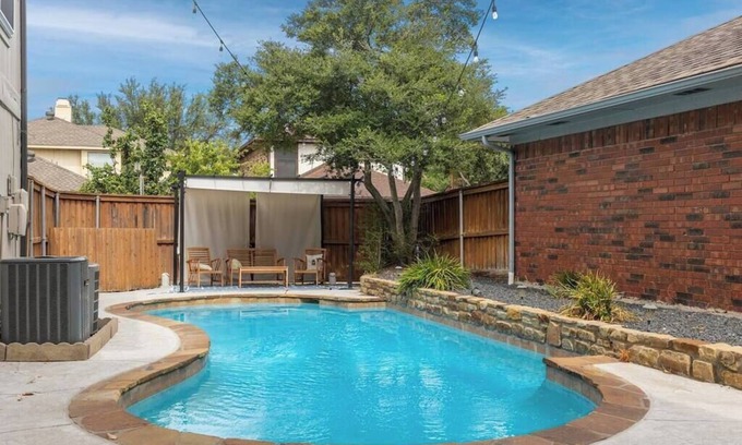 North Central Carrollton House | 3BR Home with Pool & Garage