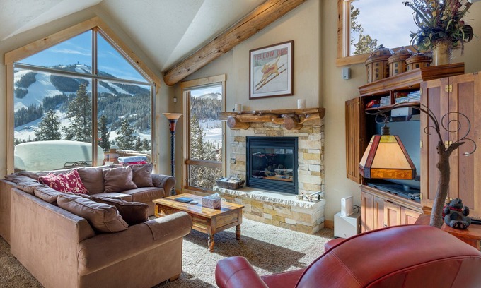 Winter Park House | Pet-Friendly 3BR Lakota Townhome Near Winter Park Resort