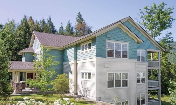 Jeffersonville Condo | 3BR Suite Mountain Condo – Smugglers’ Notch
