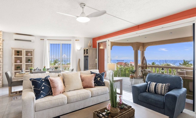 Pelican Key House | 3BR Townhouse in Pelican Key w/Pool & Beach Acess