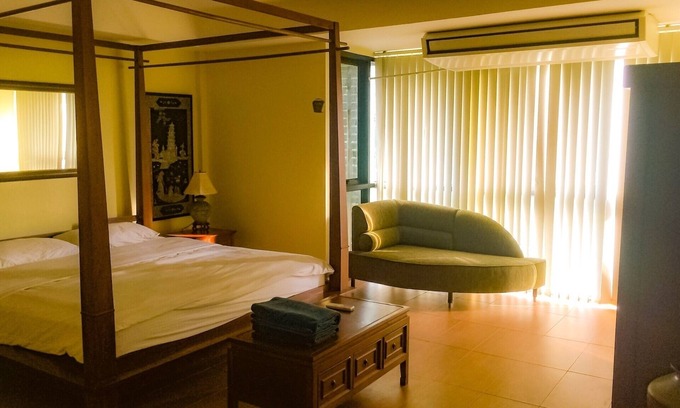 Sukhumvit House | Discover a 3BR Oriental House Near BTS Thong Lo