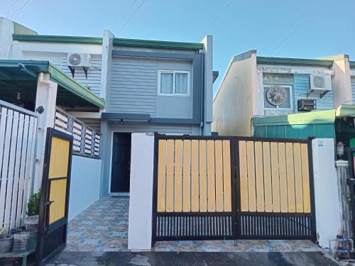 Calapan Apartment | Family-Friendly 3G's & C Calapan Transient House with Pool