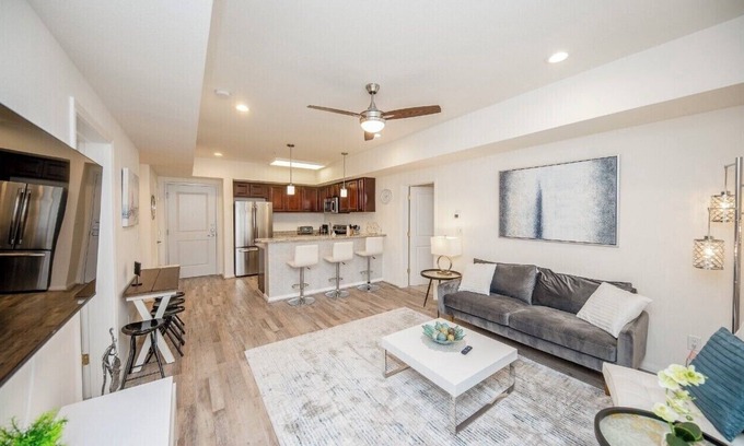 Katy Condo | Cozy 2 Bedroom Condo in a Vibrant Lifestyle Center