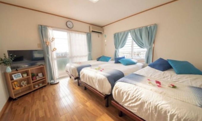 Tokeshi Hotel | Comfortable Room with Kitchen & Free Parking in Okinawa