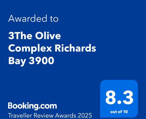 Richards Bay Apartment | Inviting Olive Complex in Richards Bay: Breakfast Included!