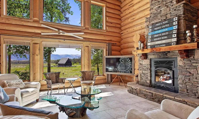 Tabernash Cabin | Top-Rated Log Cabin Near Skiing, Fishing, and Lake Views