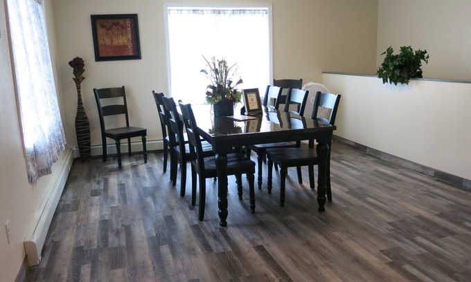 Moose Creek Apartment | Explore Moose Creek Retreat: 4 Bdr Near Eielson AFB