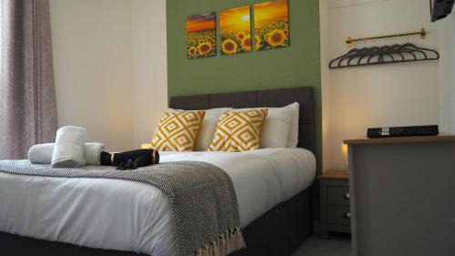 Neath Apartment | Emerald House - Perfect for Families with TVs in Each Room