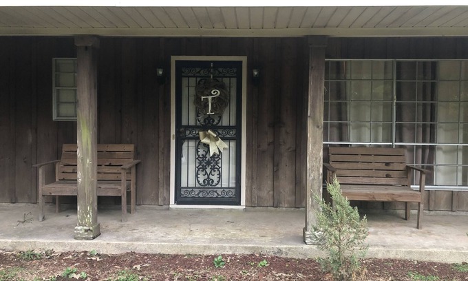 Yazoo City House | Serene 4 Bedroom House with Family-Friendly Amenities