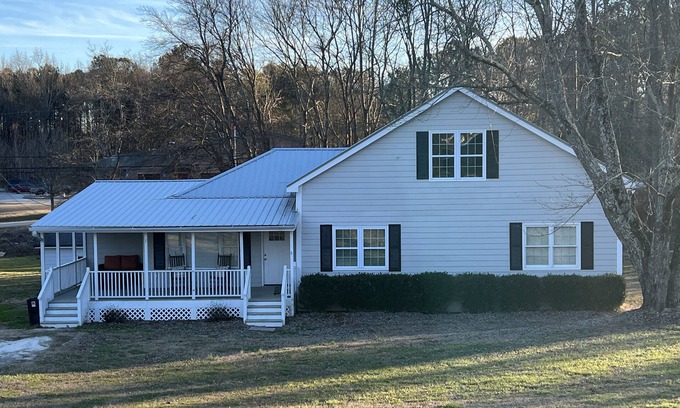 Buford House | Spacious 4 Bedroom Retreat with Pet-Friendly Amenities