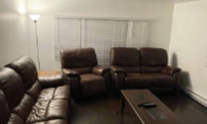 Labrador City House | Family-Friendly Mobile Home with Pool & Lake View