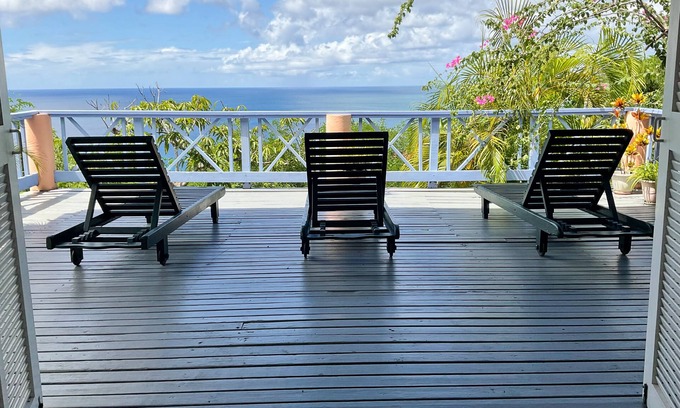 Vieux Fort Apartment | Ideal Oceanfront Apartment for 8 at Villa Caribbean Dream