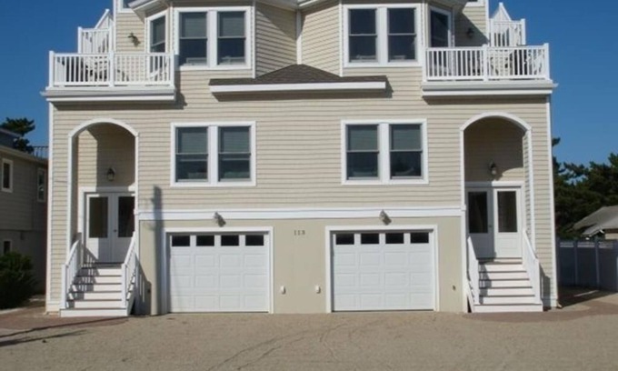 Beach Haven Gardens Condo | 4 bedroom accommodation in Spray Beach