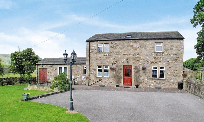 Kildwick Cottage | 4 bedroom accommodation in Farnhill, near Skipton