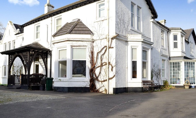 Kilmun Cottage | 4 bedroom accommodation in Dunoon