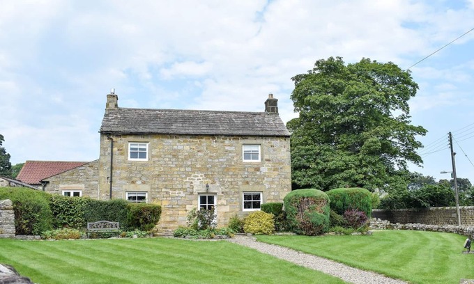 Grantley Cottage | 4 bedroom accommodation in Grantley, near Ripon