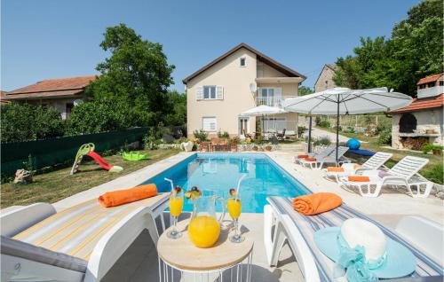 Suhac House | Inviting Home in Suhac with Pool and WiFi for Family Fun