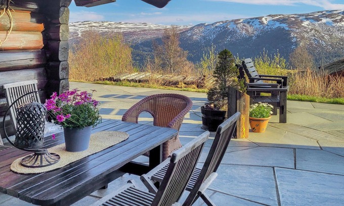 Nore og Uvdal House | Experience an Unforgettable Vacation with Stunning Mountain Views